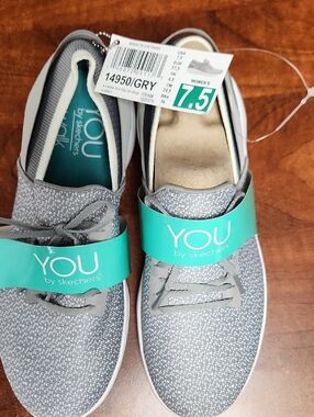 Skechers YOU Knit Slip-On Sneakers in Gray